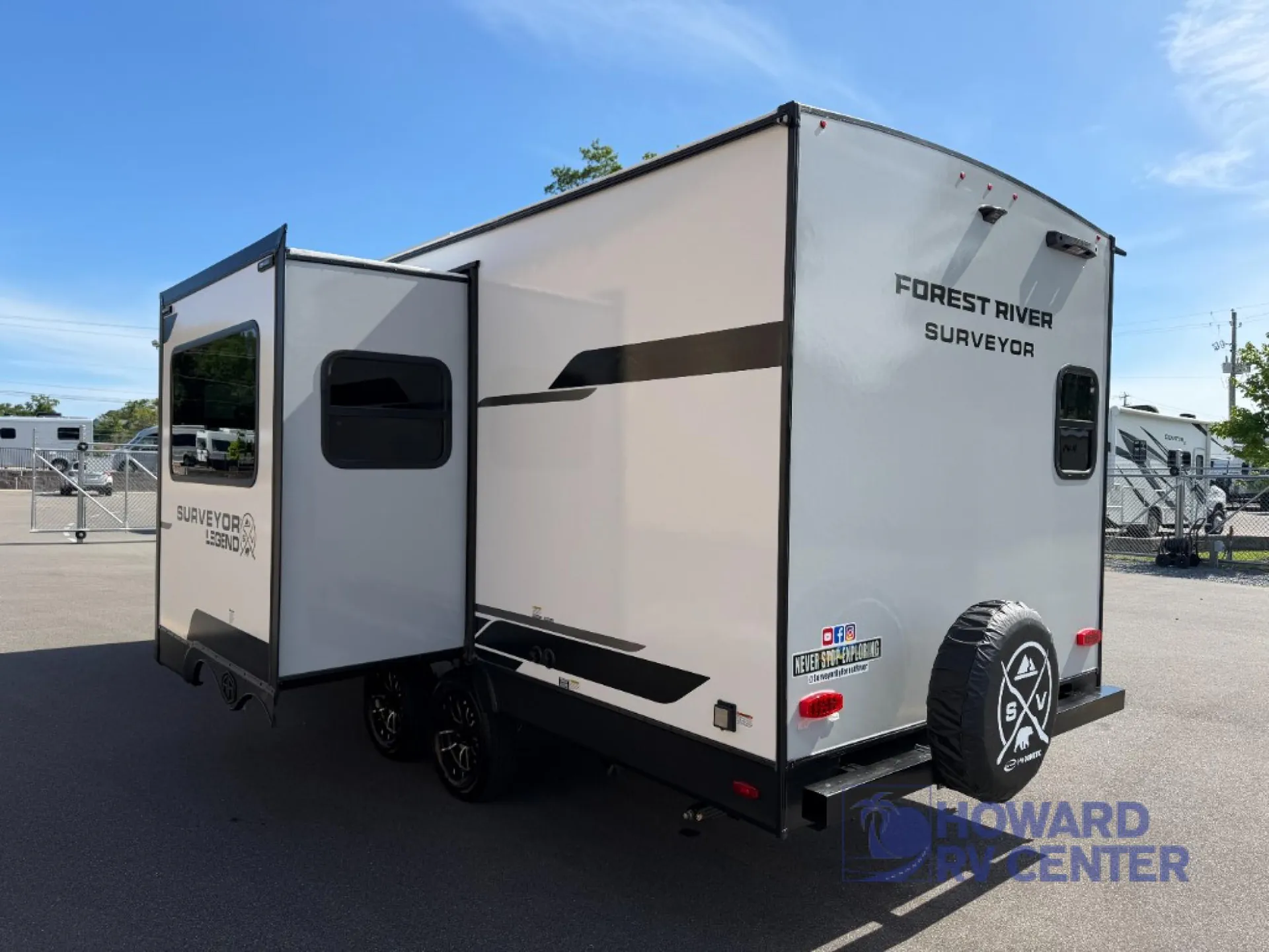 2026 Forest River Surveyor Legend 205RKLE — Photo 5