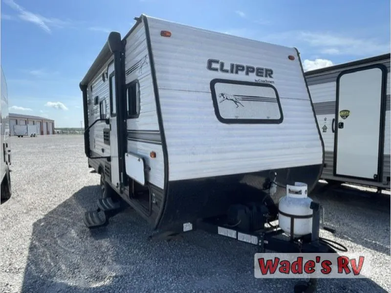 2018 Coachmen RV Clipper Used    M-17 - Photo 2