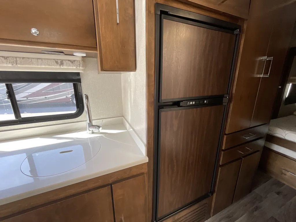 2019 Tiffin Wayfarer 25 QW, Photos photo 15