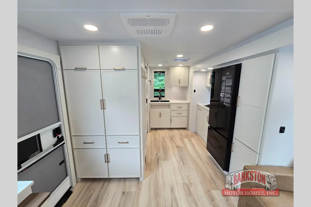 2026 Brinkley Model I 235, Photos photo 8