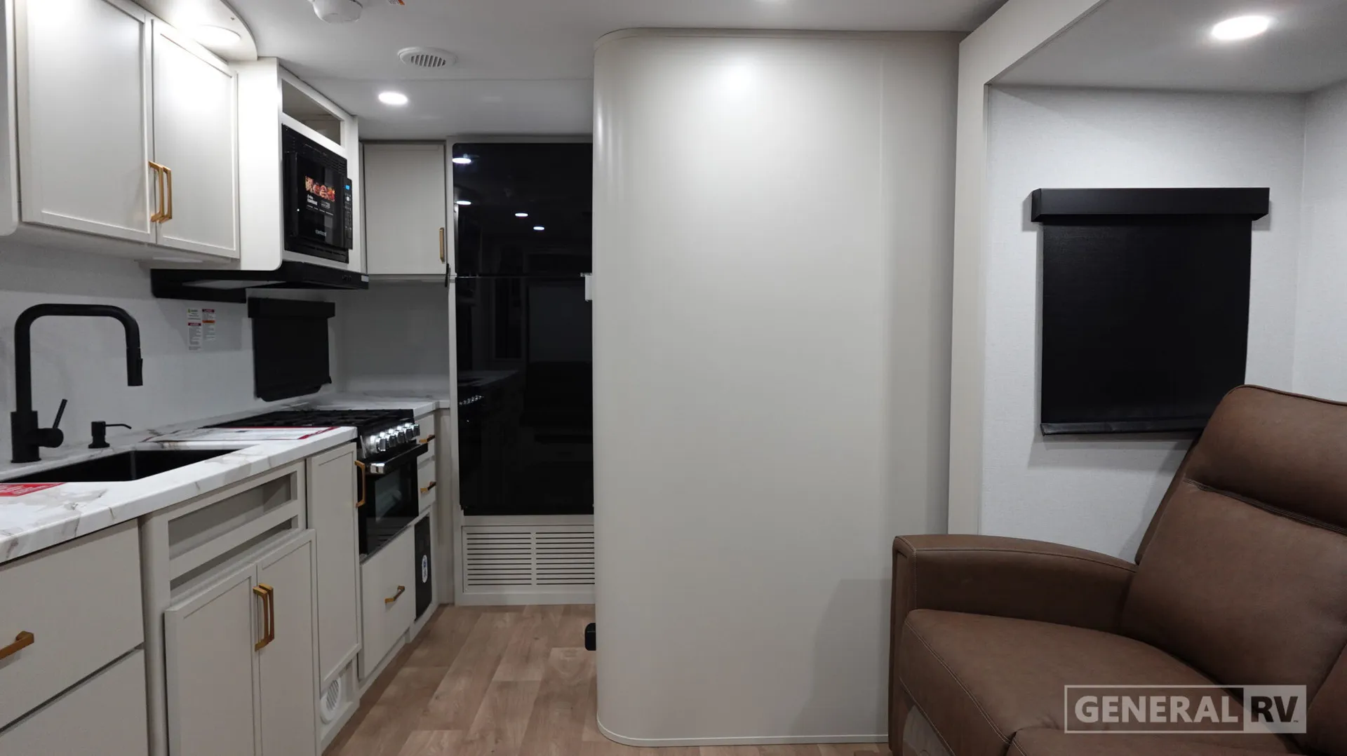 2027 Grand Design Imagine XLS 17MKE - Photo 3