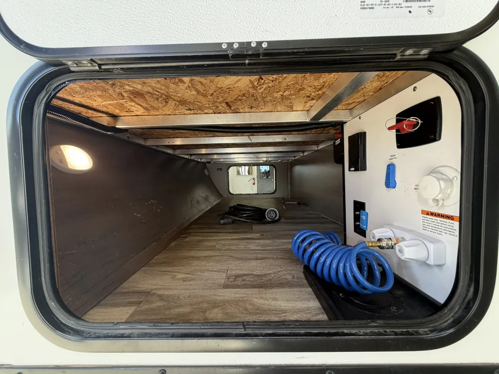 2021 Grand Design Imagine XLS 22MLE, Photos photo 4
