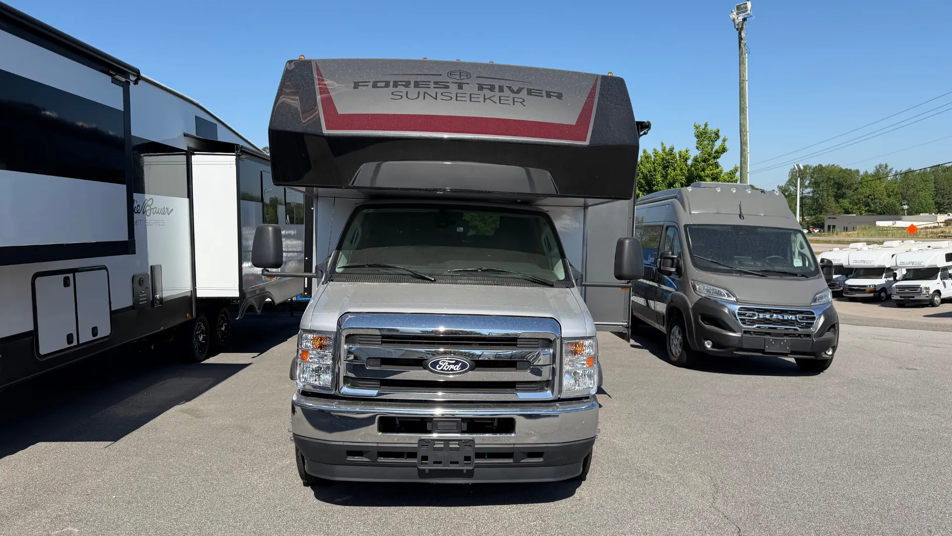 2026 Forest River Sunseeker 3050S
