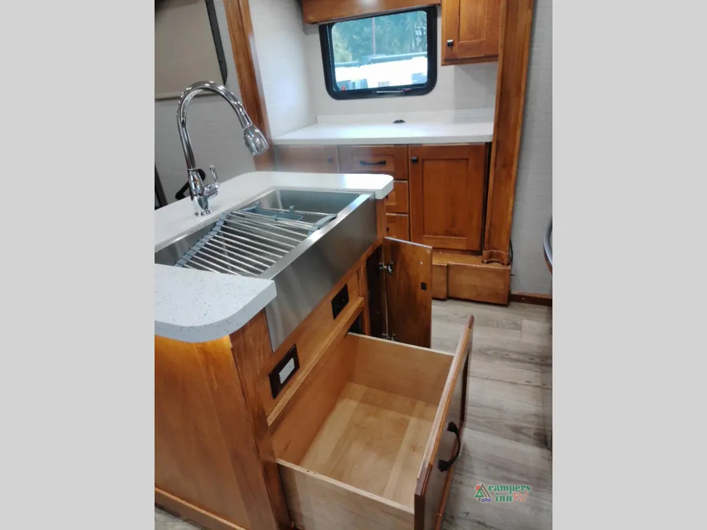 2022 VanLeigh RV Vilano 394RK, Photos photo 45