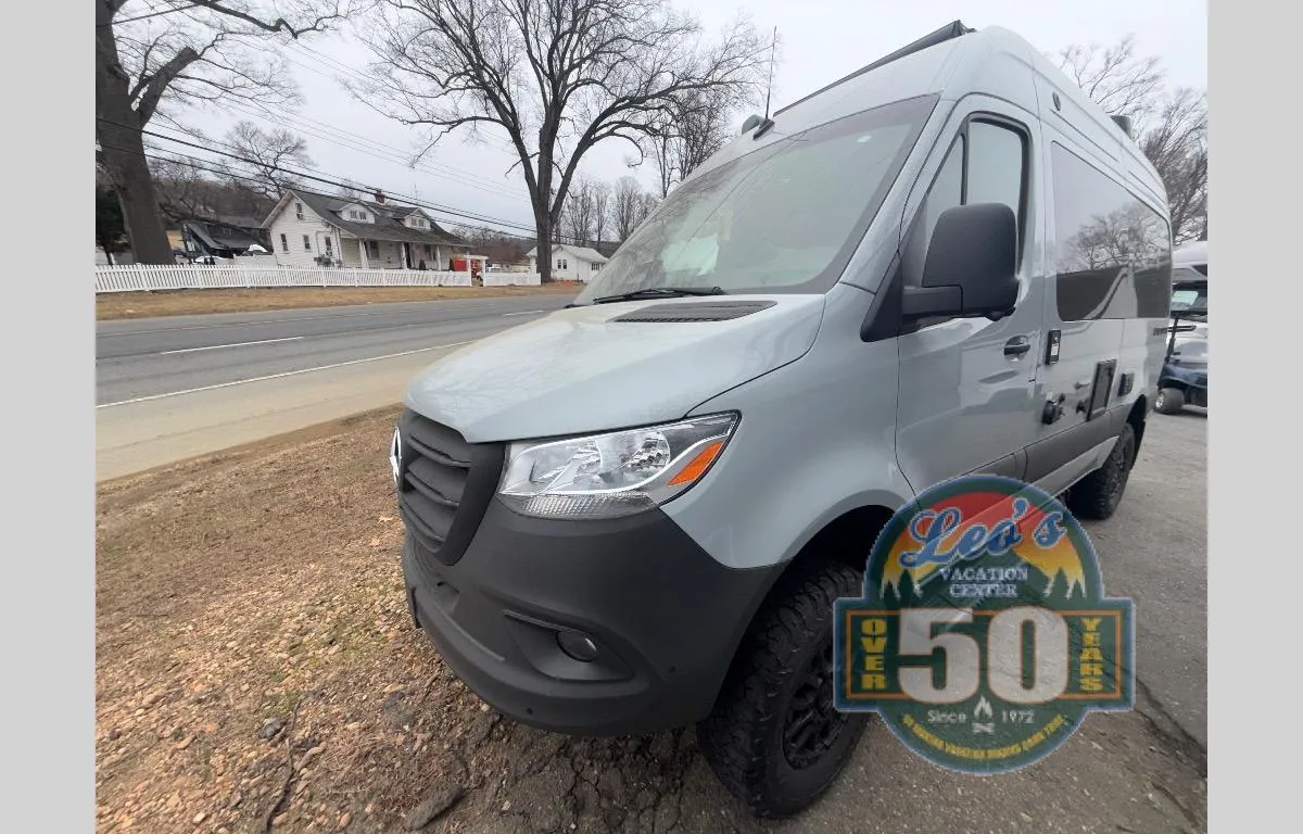 2026 Thor Motor Coach Sanctuary 19P - Photo 2