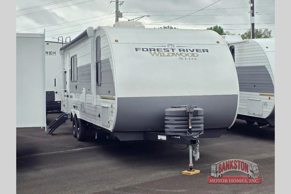 2026 Forest River Wildwood X-Lite 25ICE - Photo 2