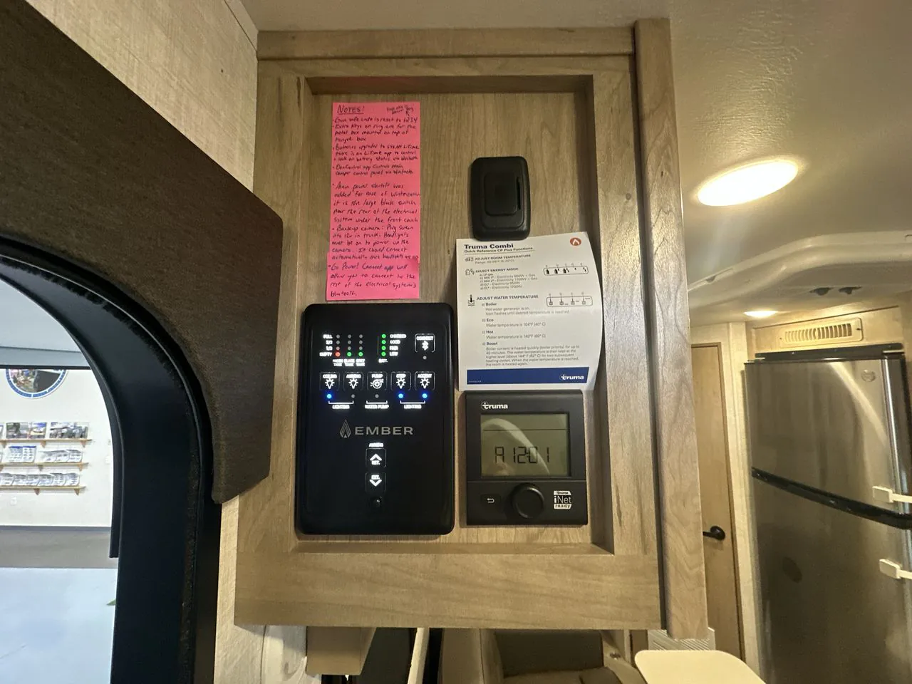 2022 Ember RV Overland Series 191MDB - Photo 4