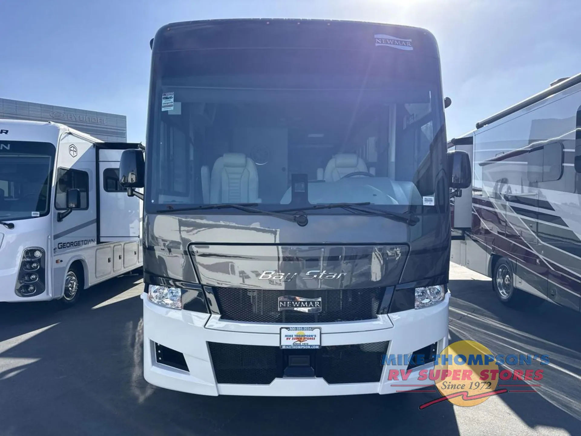 2027 Newmar Bay Star 3639 - Photo 4