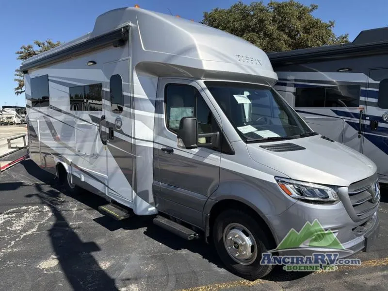 2026 Tiffin Wayfarer 25 XLW - Photo 4