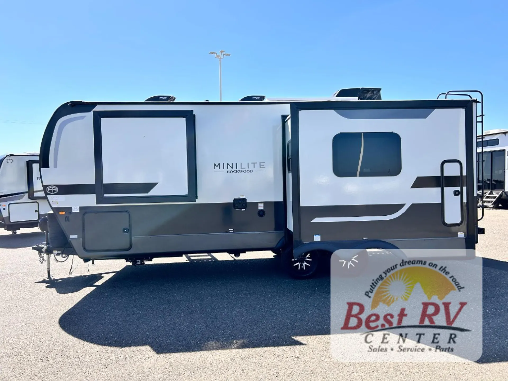 2026 Forest River Rockwood Mini Lite 2515S — Photo 6