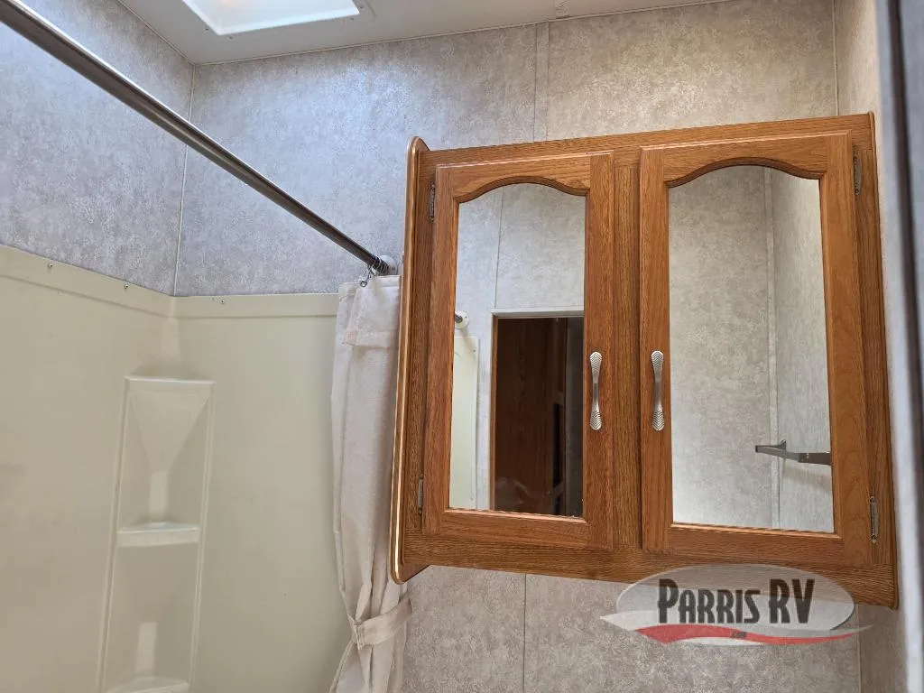 2004 Forest River RV Sandpiper Used    25 RLSS - Photo 4