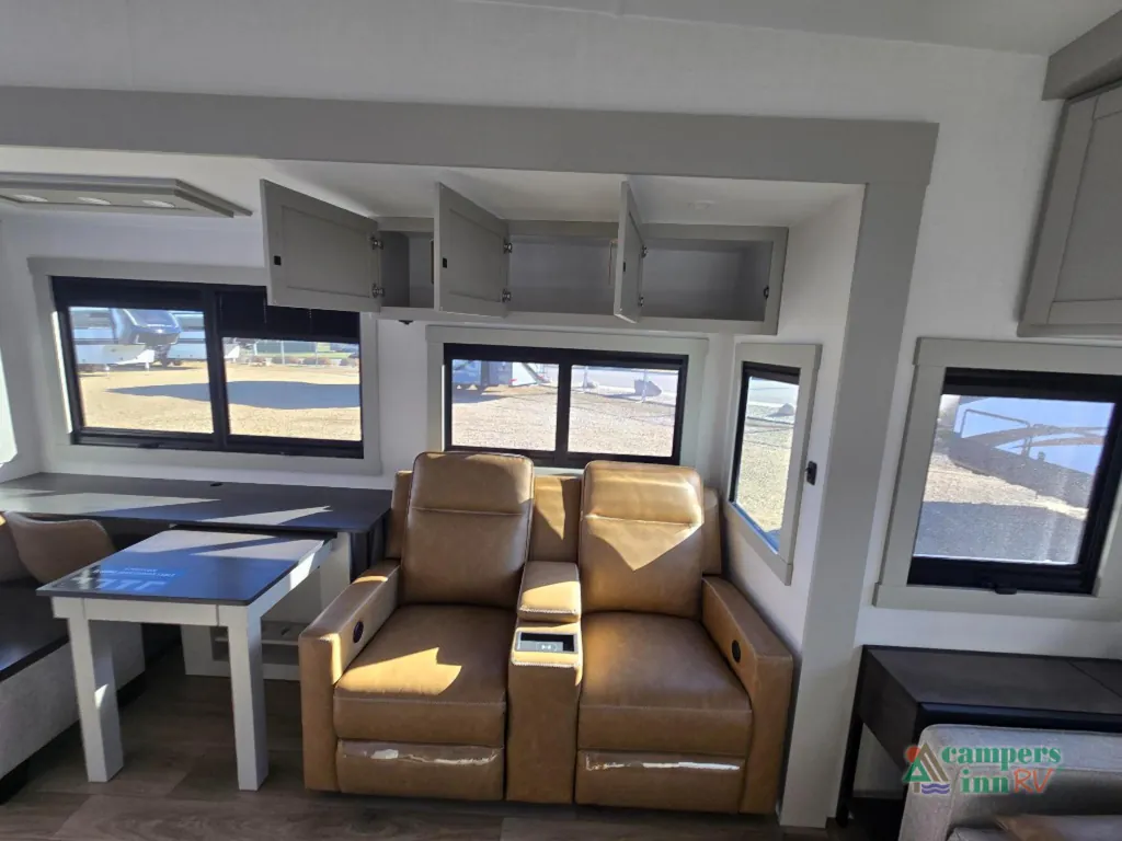 2026 Brinkley Model Z 3600, Photos photo 29
