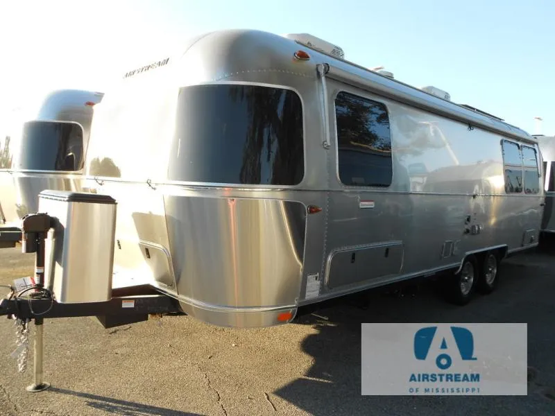 2026 Airstream International 27FB - Photo 3