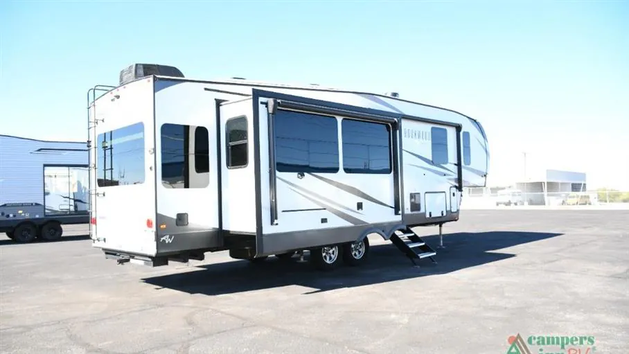 2024 Forest River Rockwood Signature 361RL, Photos photo 5