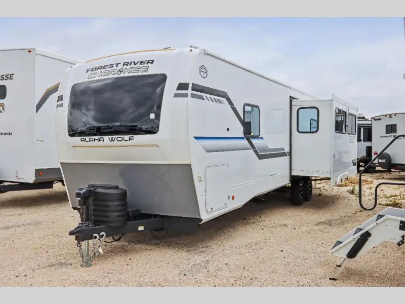 2026 Forest River Cherokee Alpha Wolf 29DCB - Photo 4