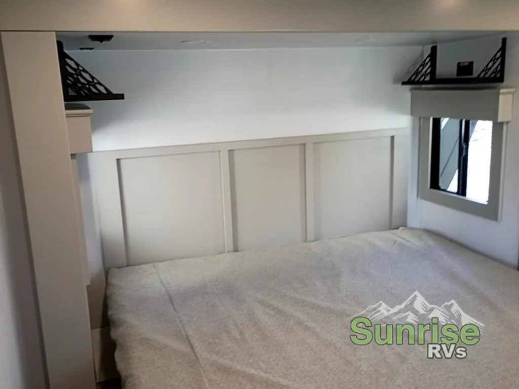 2026 Keystone Montana High Country 385BR, Photos photo 31