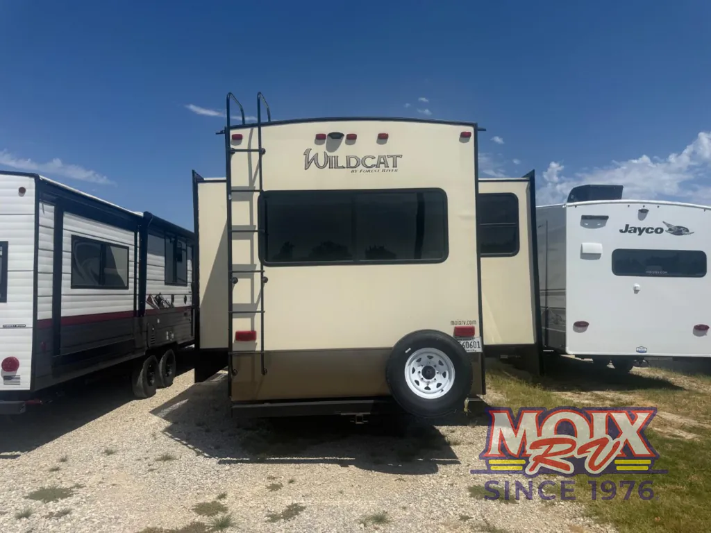 2019 Forest River Wildcat 383MB, Photos photo 6