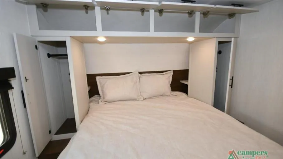 2026 Forest River Westbrook Luxury 305DBLC, Photos photo 26