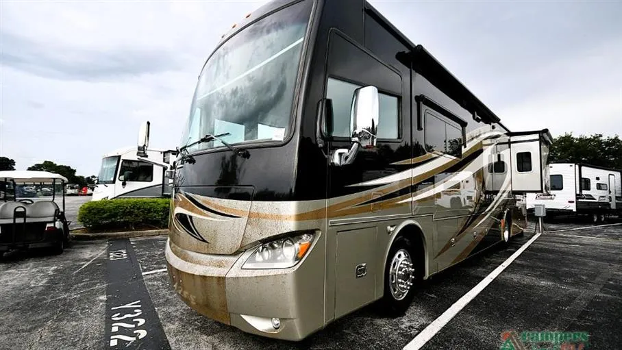 2014 Tiffin Motorhomes Phaeton 36 GH - Photo 3