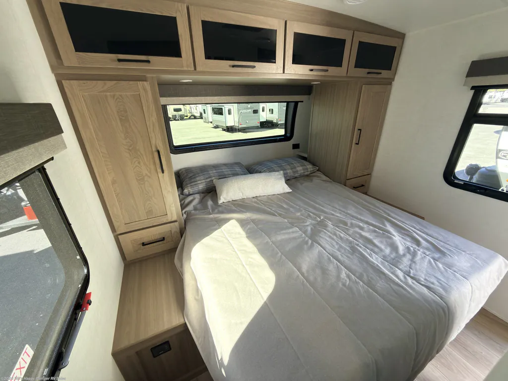 2027 Forest River Rockwood Mini Lite 2520BH, Photos photo 28