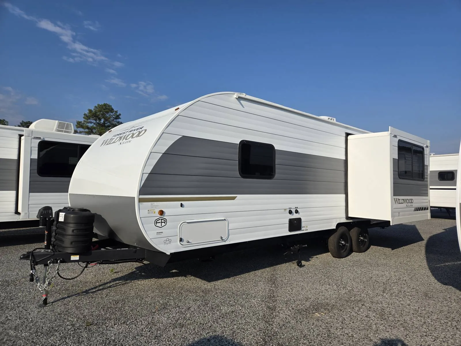 2026 Forest River Wildwood Xlite 24RLXL - Photo 4