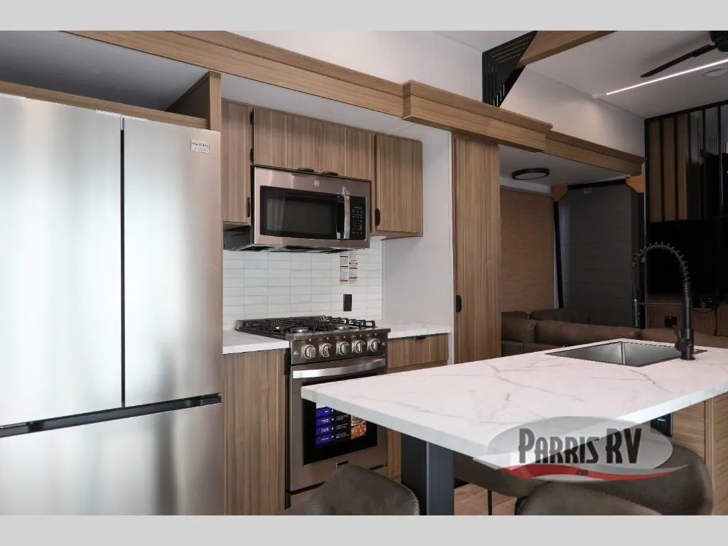 2027 Forest River Salem Villa 40ZZZ - Photo 4