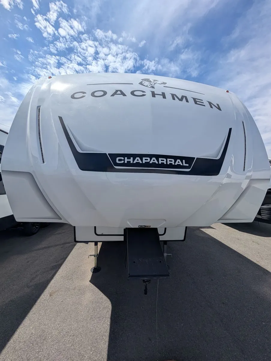 2027 Coachmen Chaparral Lite 274BH - Photo 3