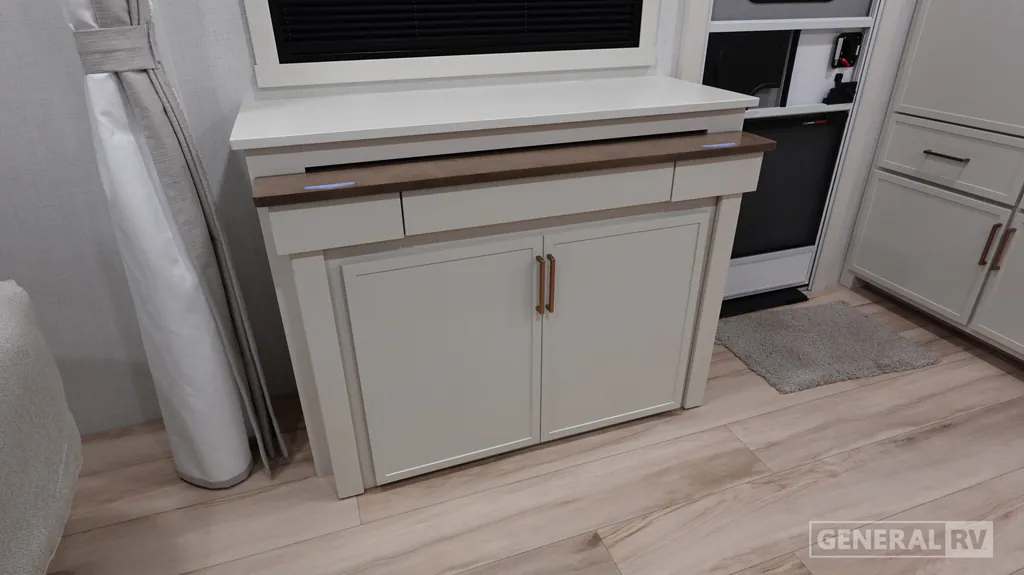 2026 Brinkley Model Ix 23X, Photos photo 13