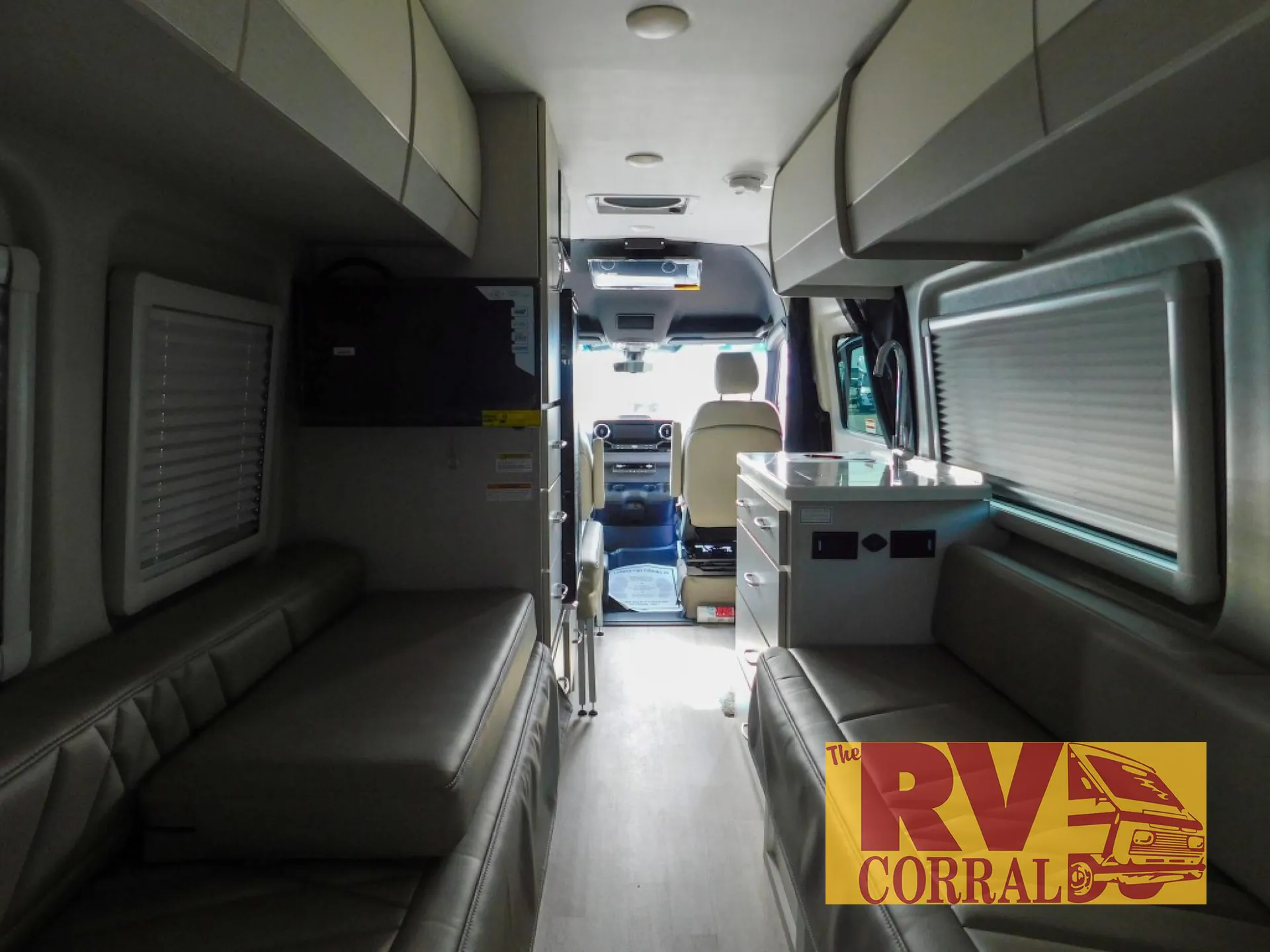 2026 Thor Motor Coach Sanctuary 24A - Photo 4