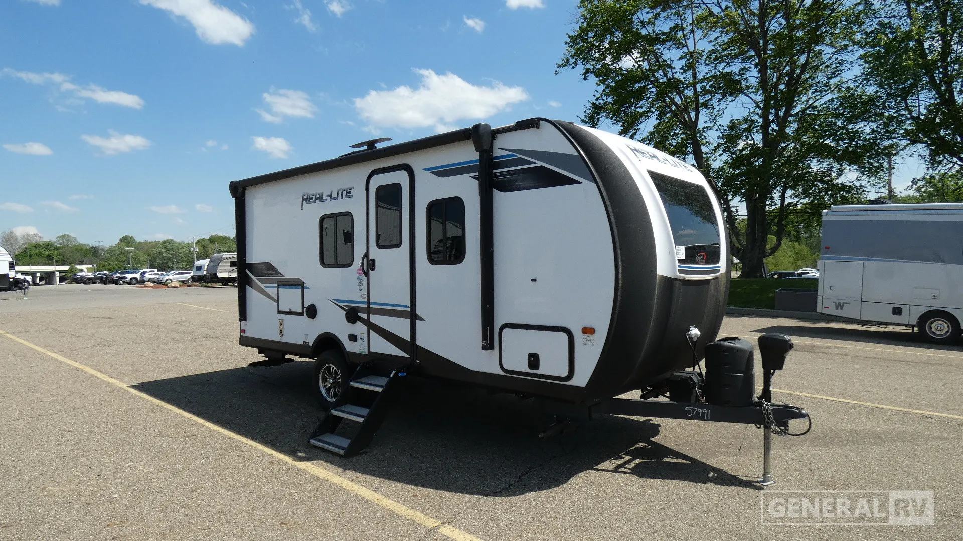 2022 Palomino Real-Lite RL-186 - Photo 2