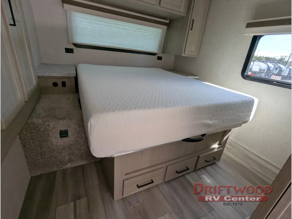 2023 Forest River Rockwood Mini Lite 2511S, Photos photo 5