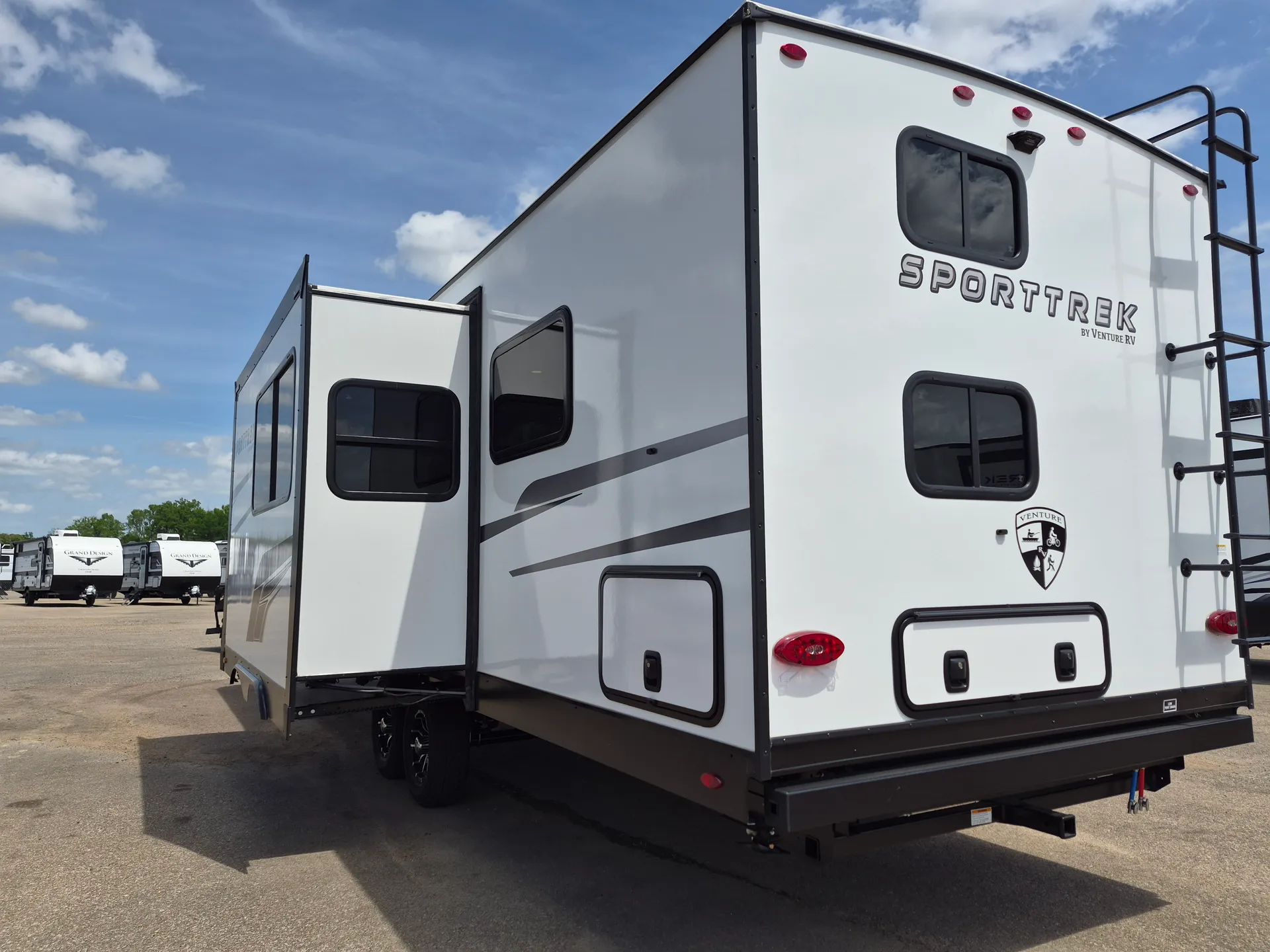 2026 Venture RV SportTrek ST271VBH - Photo 4