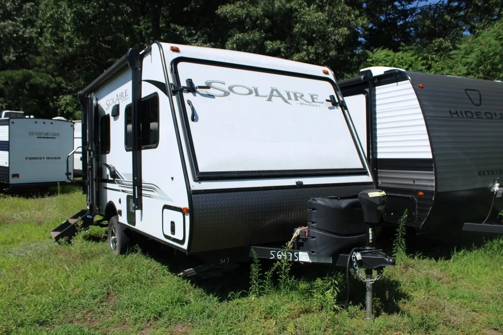 2022 Palomino Solaire 147X - Photo 4