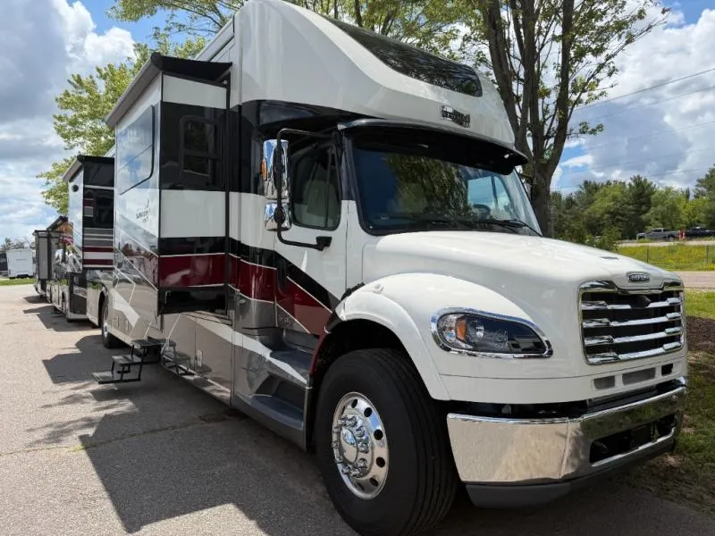 2026 Newmar Super Star 4059 - Photo 2