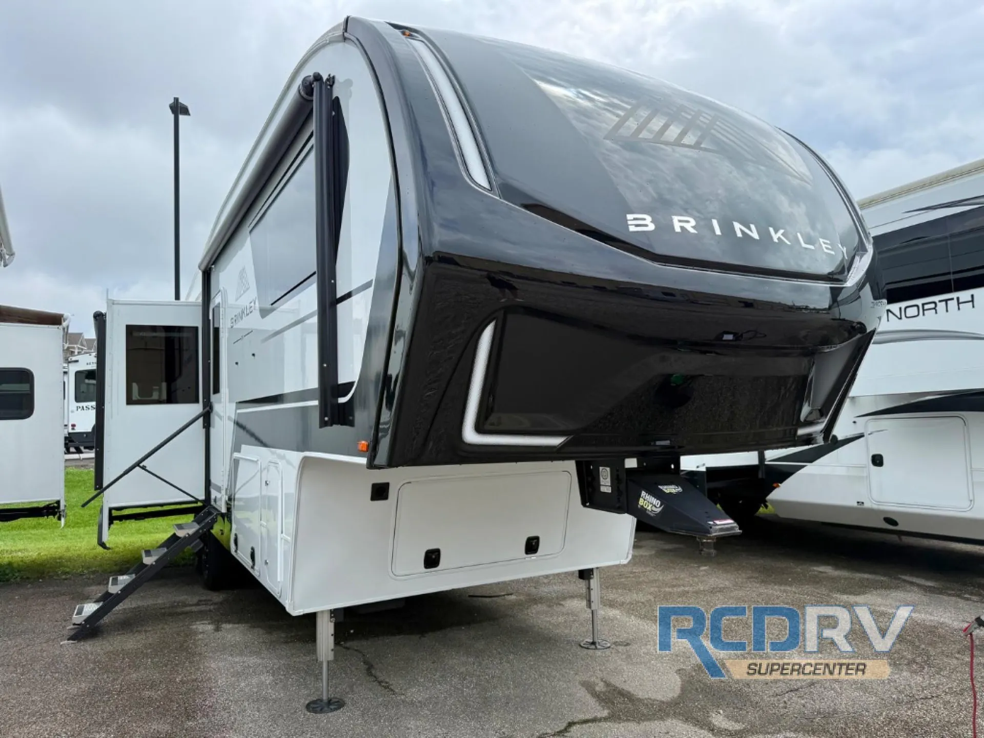 2024 Brinkley Model Z 2900 - Photo 2