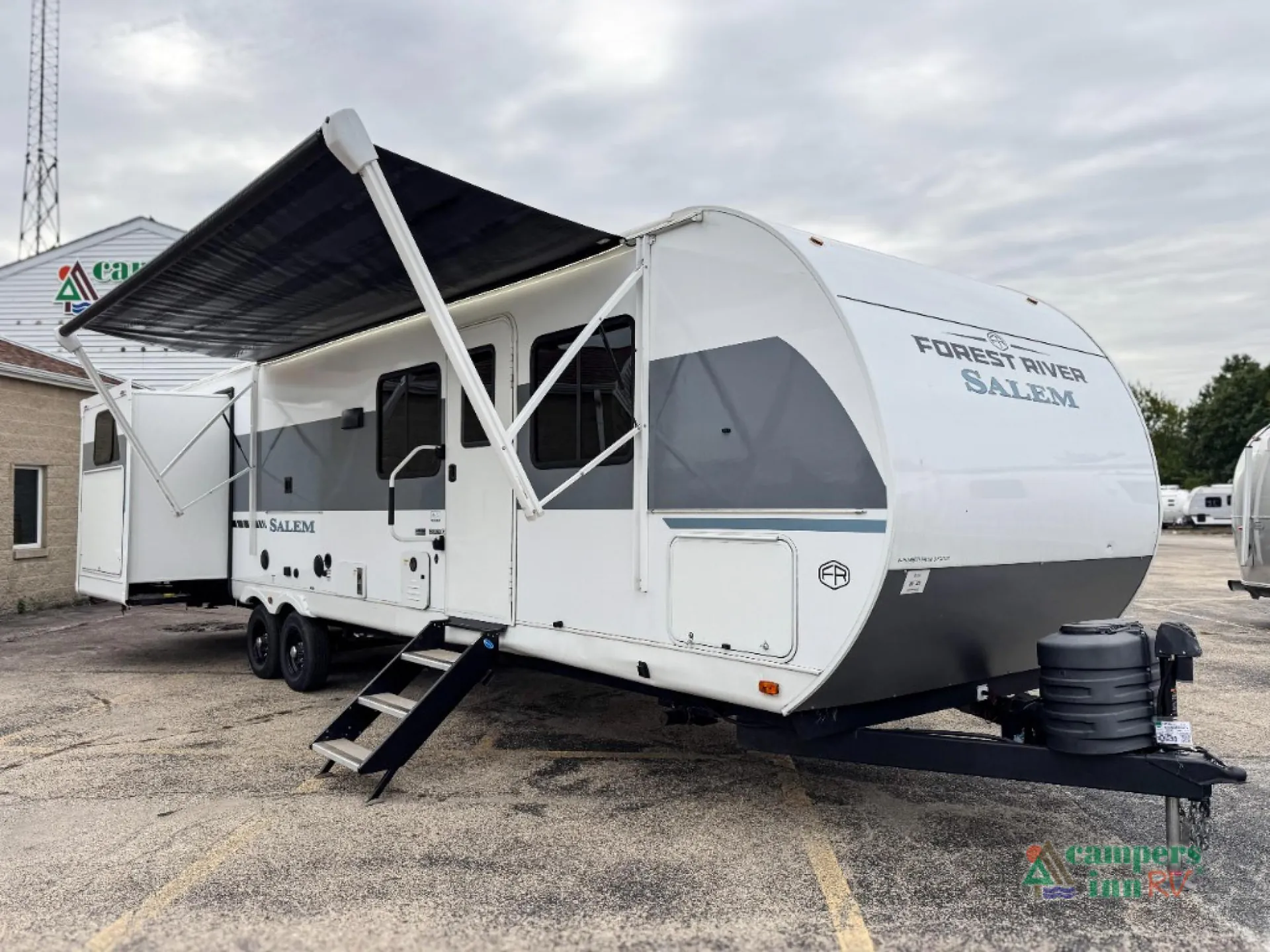 2025 Forest River Salem 31KQBTS