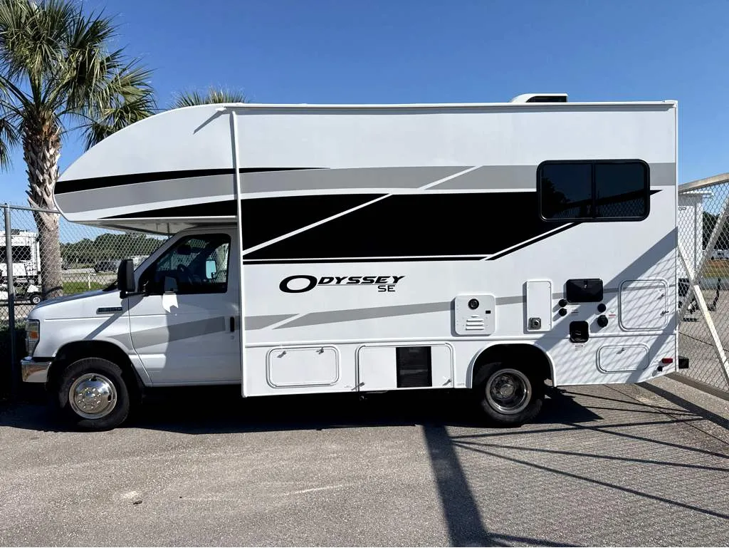 2027 Entegra Coach Odyssey SE 20LF - Photo 4