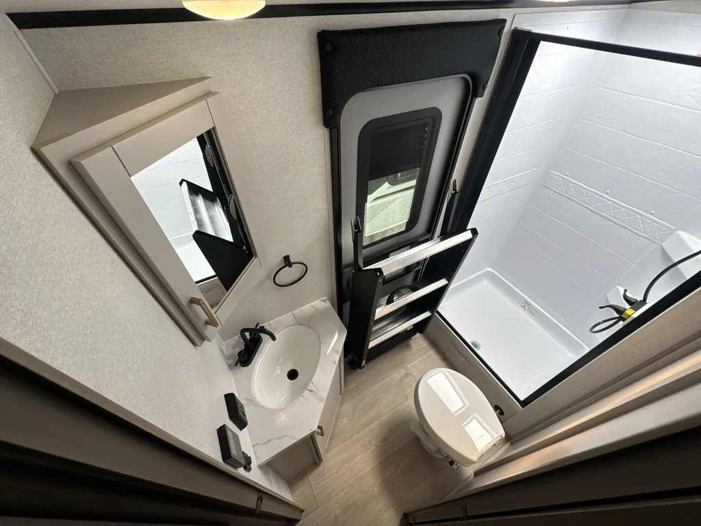 2027 Jayco Jay Feather 29BHB, Photos photo 18