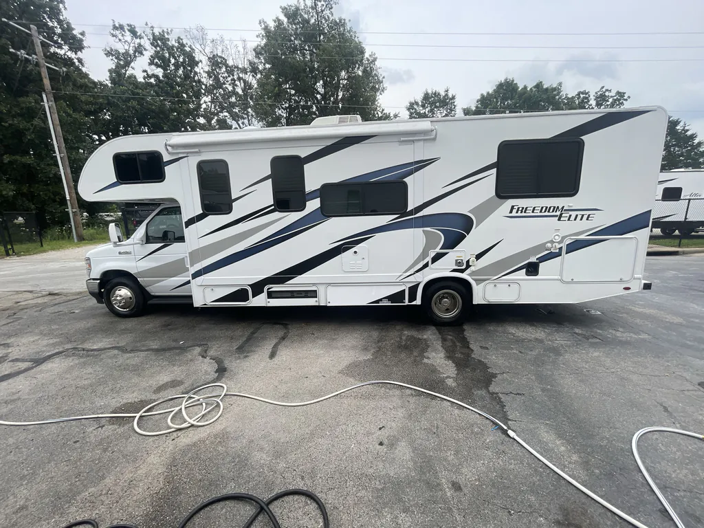 2024 Thor Motor Coach Freedom Elite 28HE, Photos photo 6