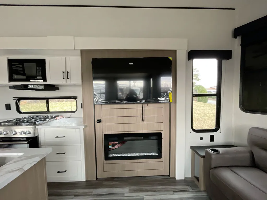 2026 Jayco Jay Flight Bungalow 401LOFT DS, Photos photo 13