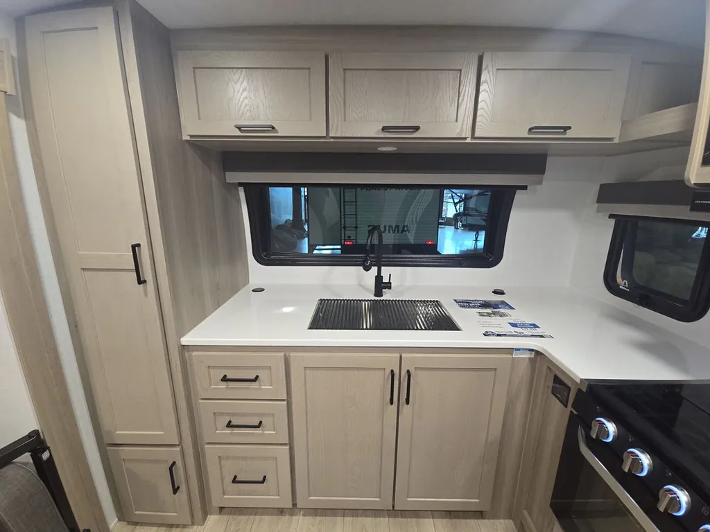 2026 Forest River Rockwood Mini Lite 2506FK, Photos photo 4