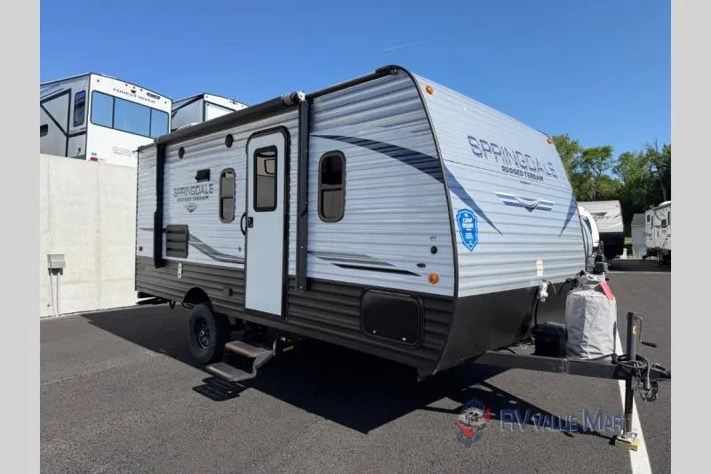 2019 Keystone Springdale Mini 1760BH - Photo 2