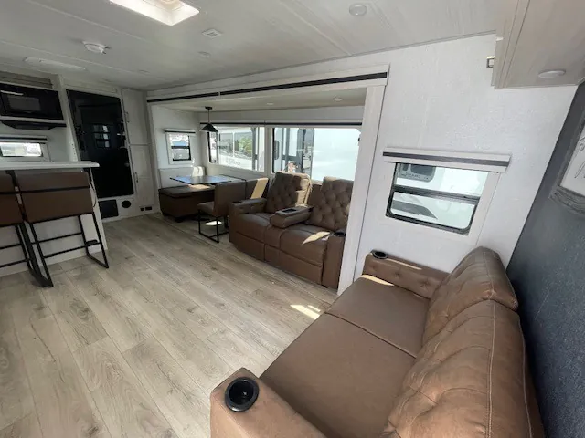 2025 Forest River Grand Surveyor 301RKBS - Photo 4