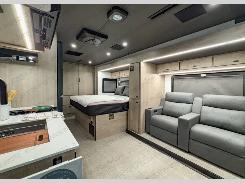 2027 Grand Design Lineage Series M 25FW - Photo 4