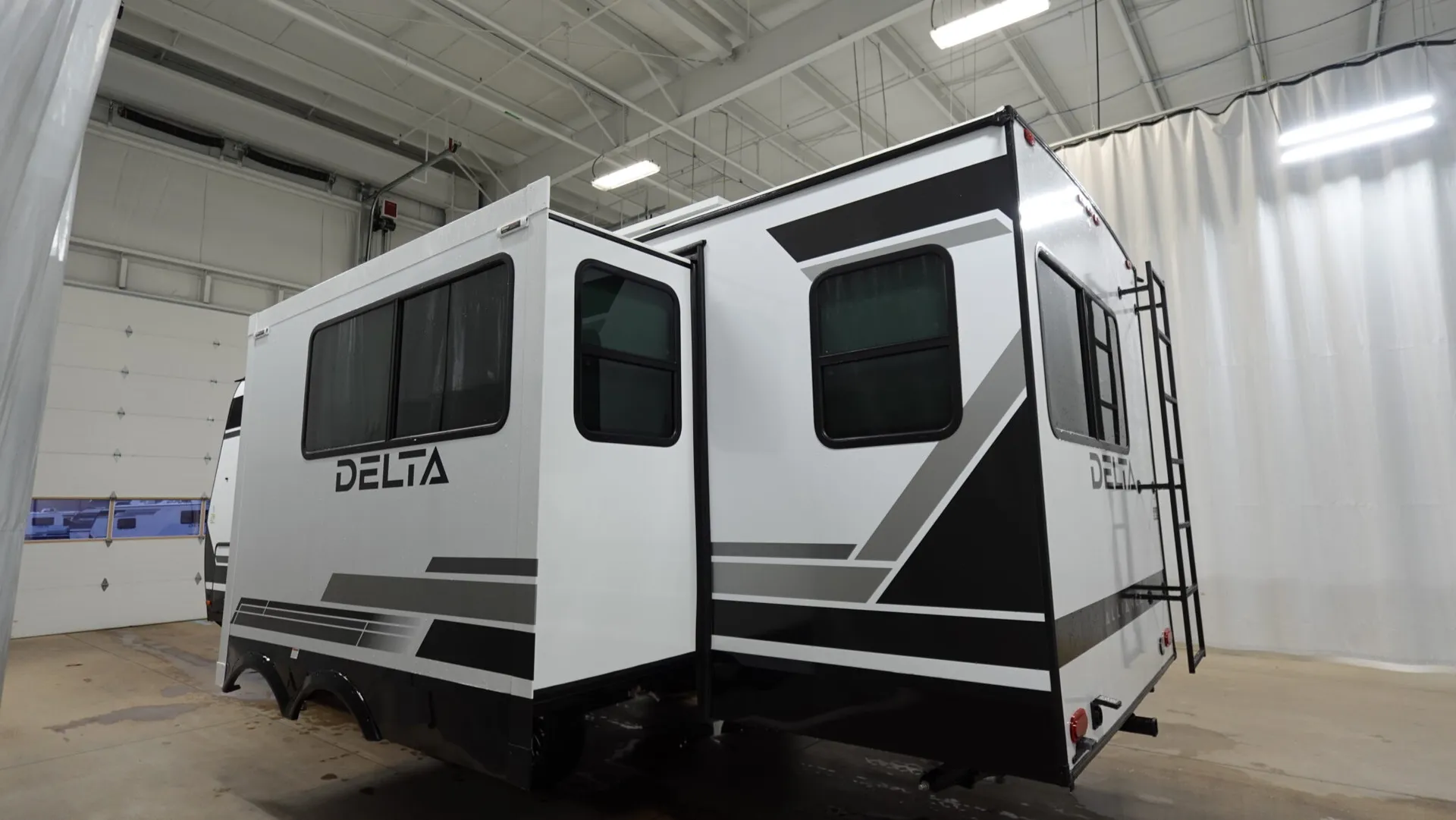 2026 Alliance RV Delta 252RL - Photo 4