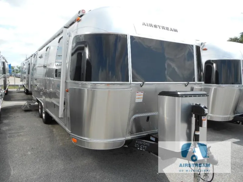 2026 Airstream Globetrotter 27FB - Photo 2
