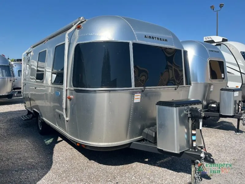 2024 Airstream Bambi 22FB - Photo 2