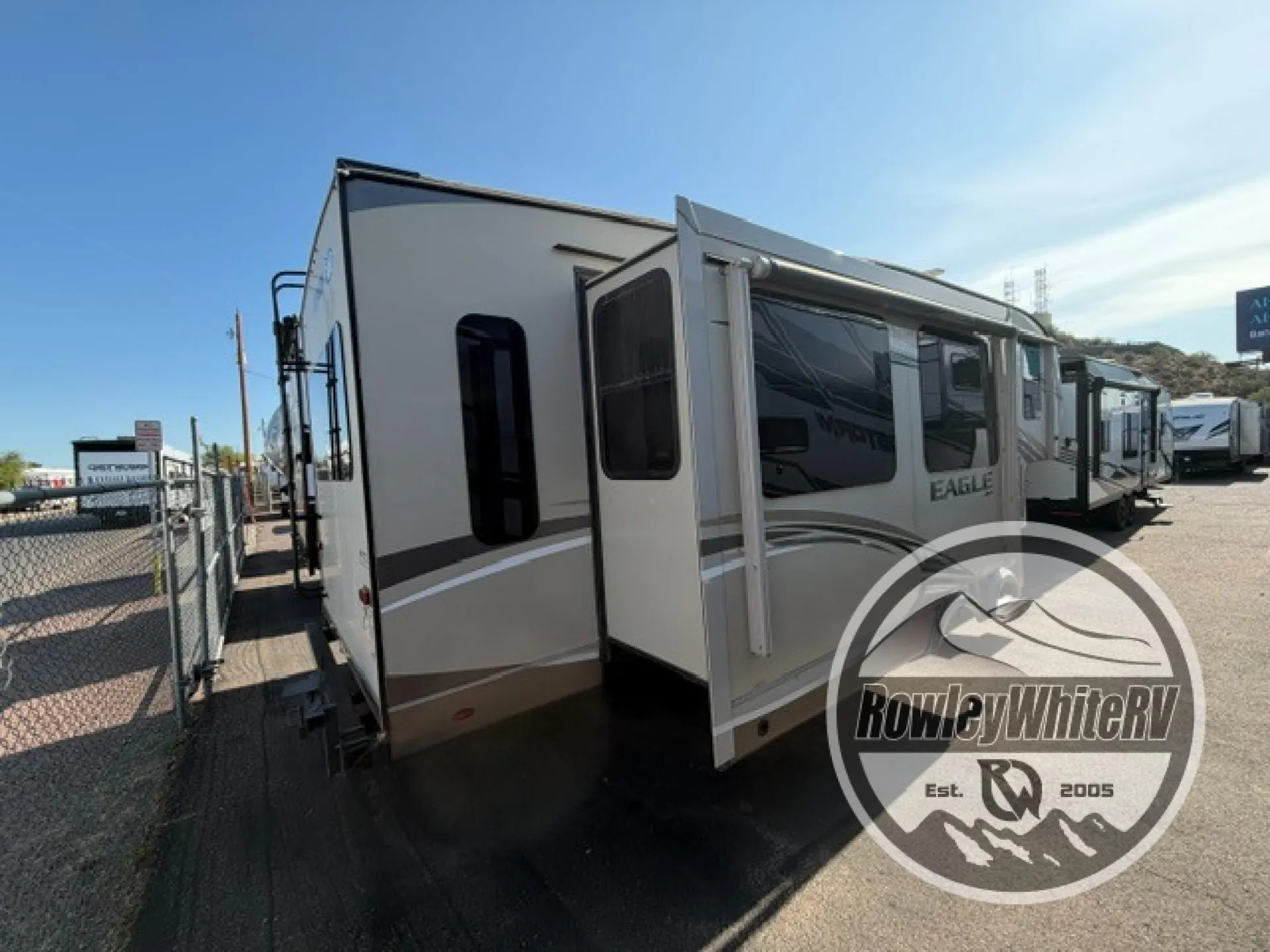 2017 Jayco Eagle 291RSTS - Photo 3