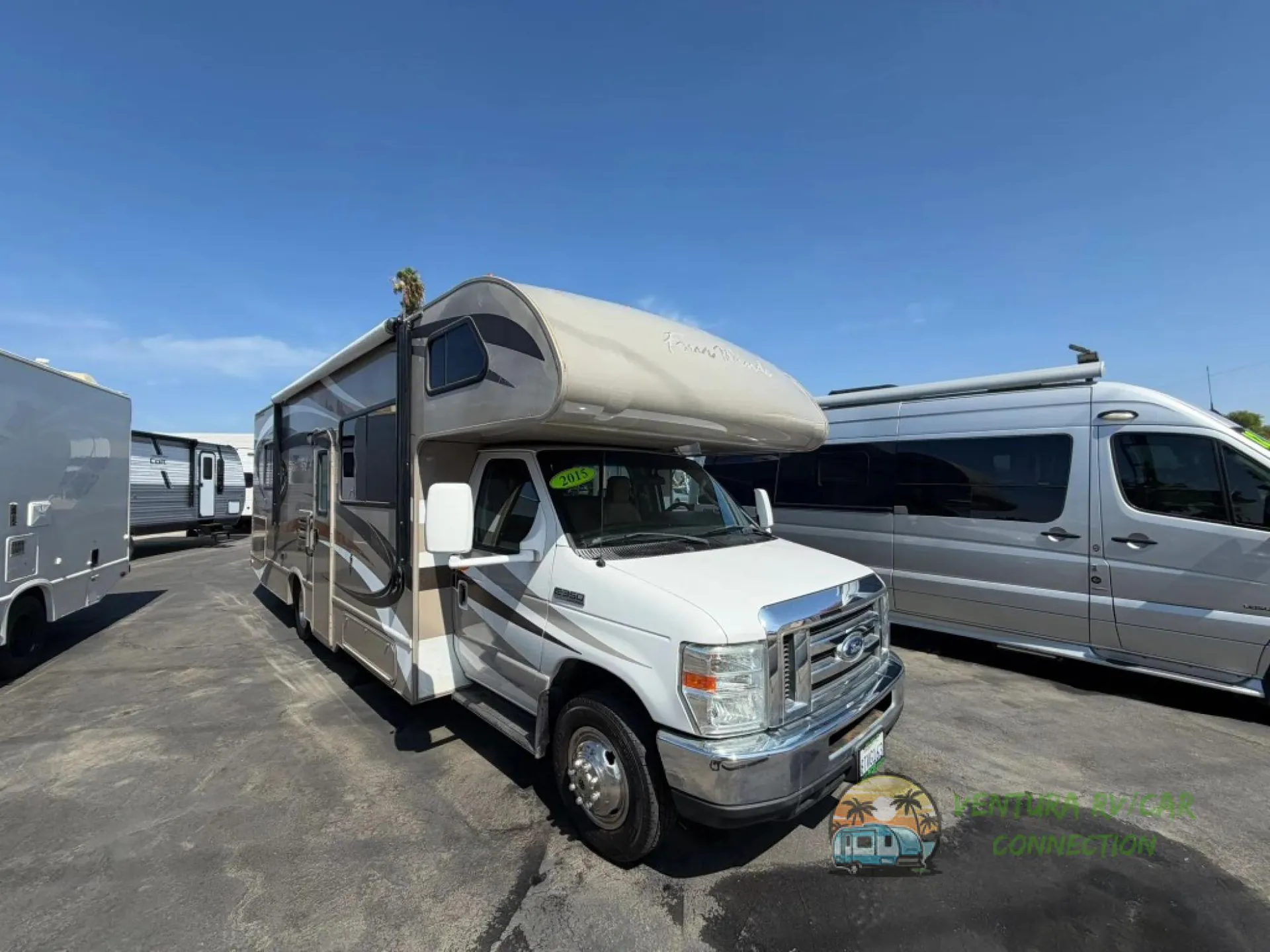 2015 Thor Motor Coach Four Winds 28A - Photo 2