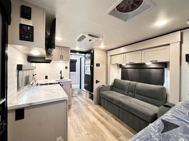 2026 Jayco Jay Feather Air 16RB - Photo 3